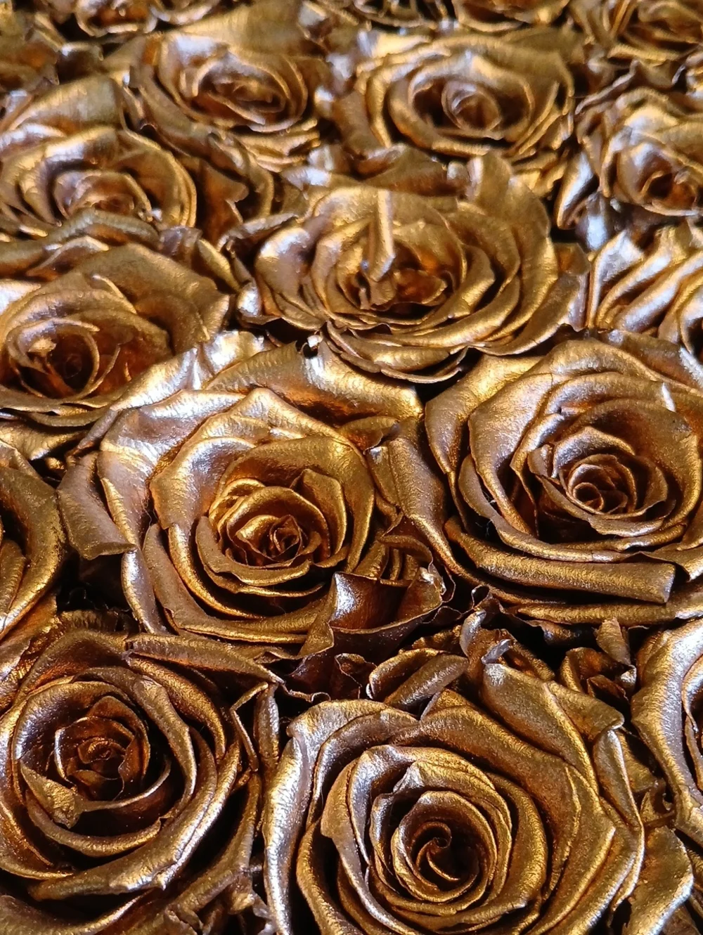 The Million Roses LOVE - Gold Preserved Roses